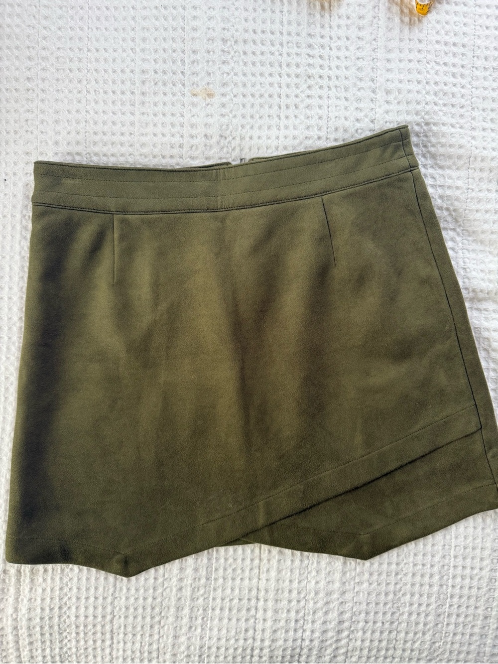 Steve Madden Olive Green Mini Skirt with Zipper Detail